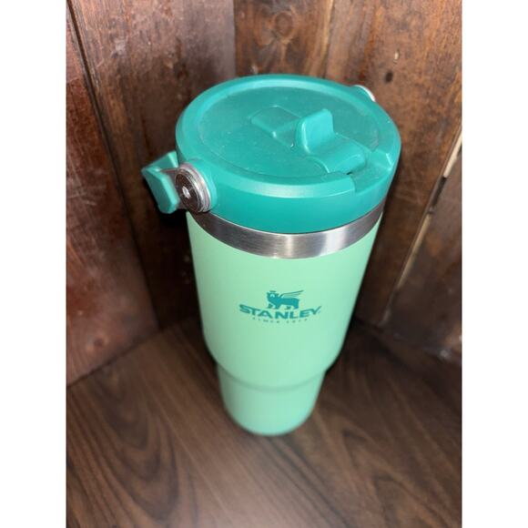 Stanley IceFlow 30 Oz Flip Straw Tumbler *no Straw* - Picture 2 of 8